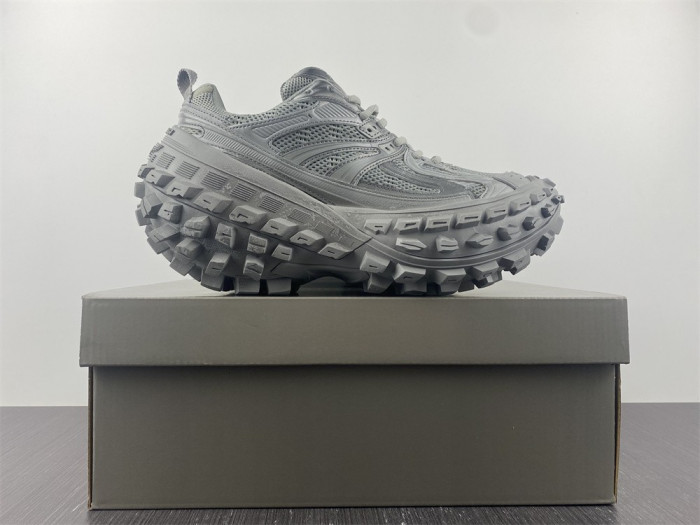 Ba*len*cia*ga defender 8000021