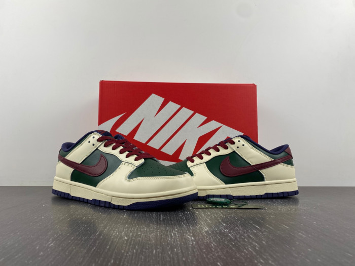 nike dunk low “from nike, to you” fv8106-361