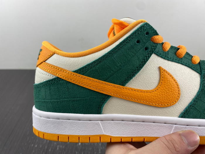 nike sb dunk low legion pine kumquat 304292-383