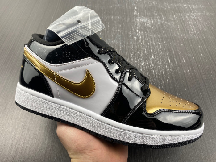 jordan 1 low se gold toe (gs) dr6970-071