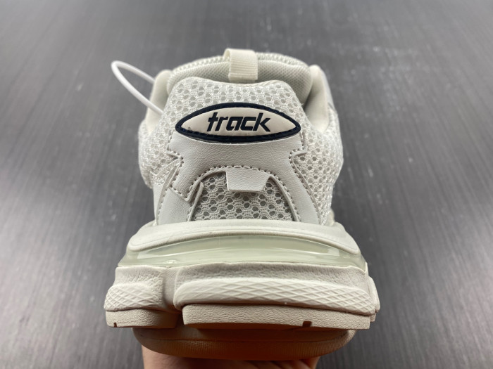 Ba*len*cia*ga track 8000035