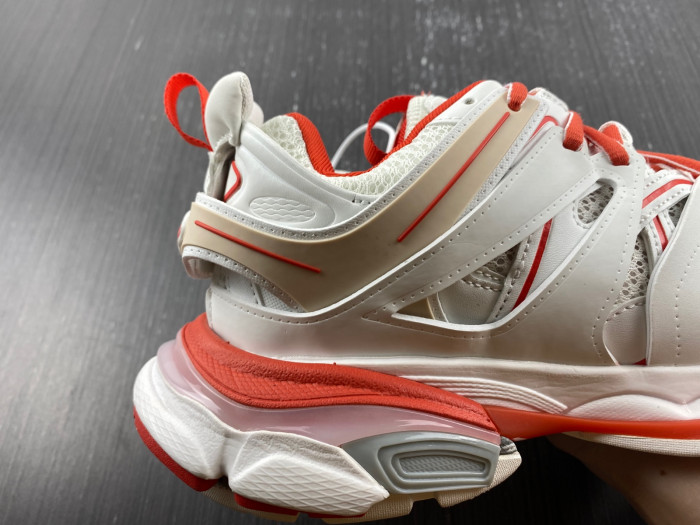 Ba*len*cia*ga track 8000038