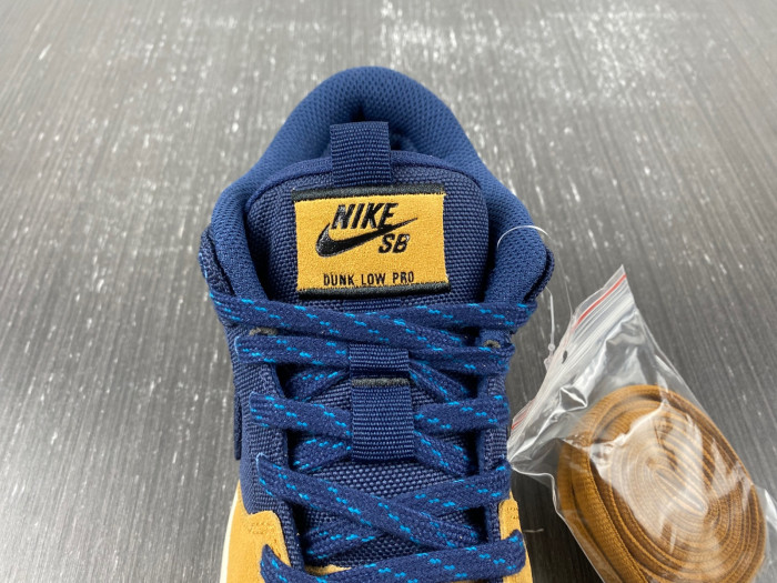 nike sb dunk low pro prm dx6775-400