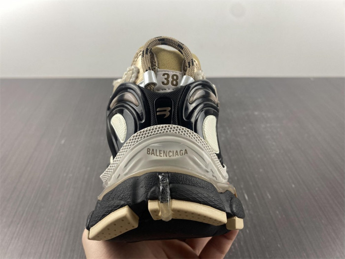 Ba*len*cia*ga runner 8000015