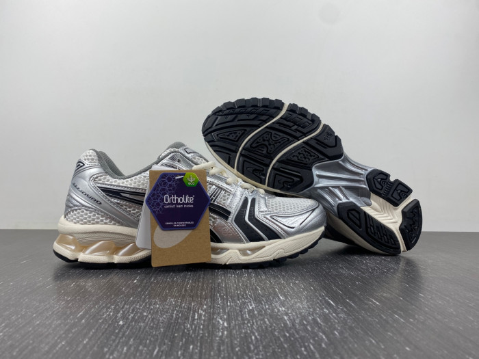 As*ic*s sneakers 1203a019