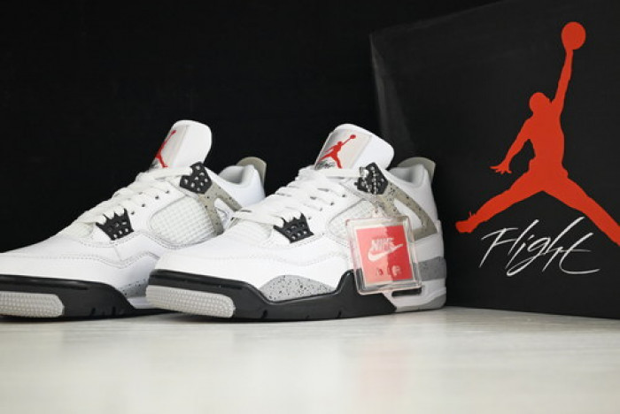 air jordan 4 og “white cement” 840606-192