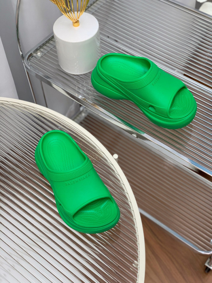 balenciag* sandal bs62