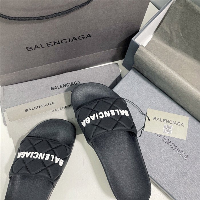 balenciag* sandal bs43