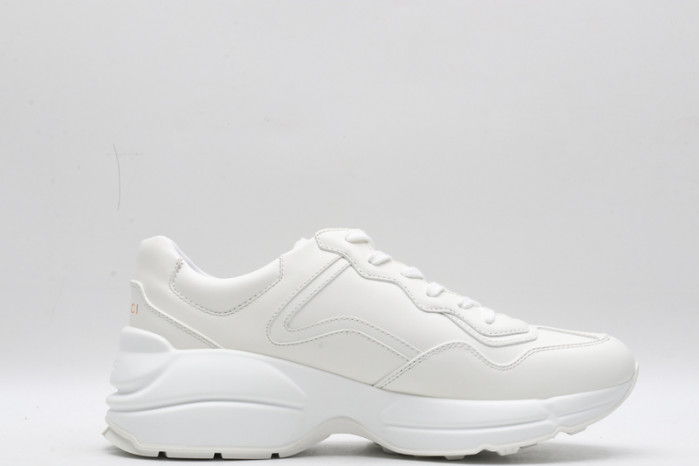 G*u*i* rhyton sneaker