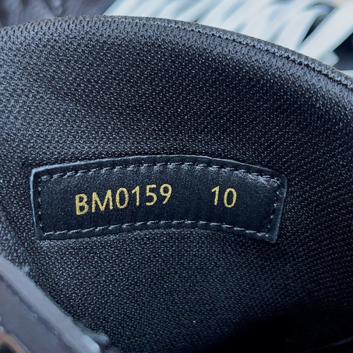 lv snekaers l0000107