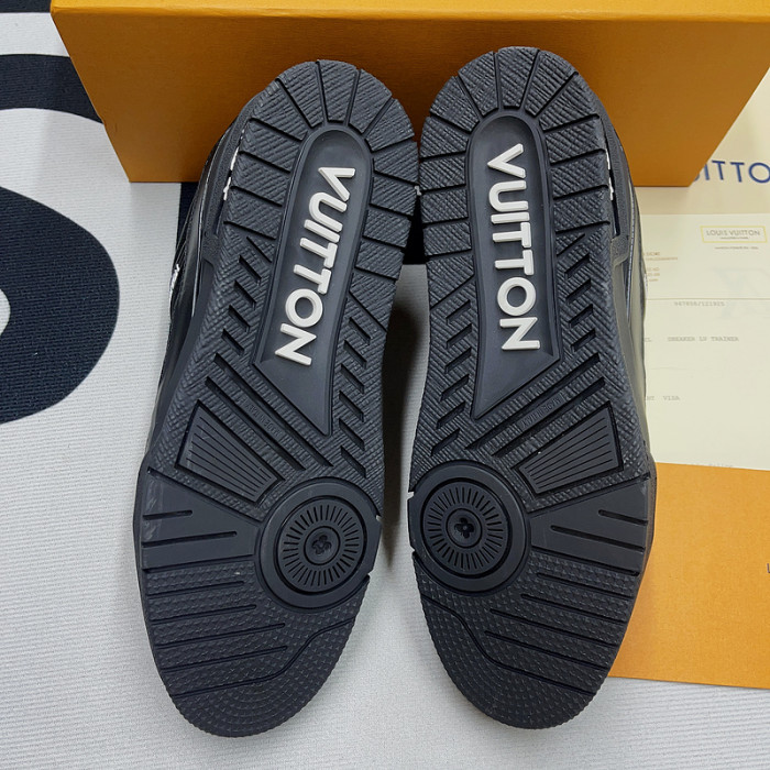 lv snekaers l0000107