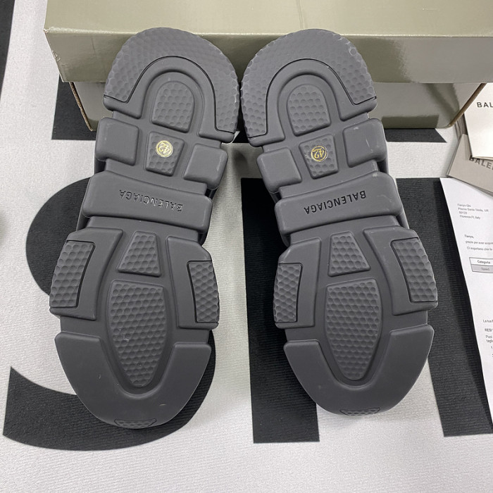 speed trainer sneakers 1000040