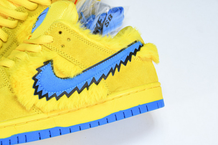 grateful dead x nike sb dunk low“ yellow bear” cj5378-700