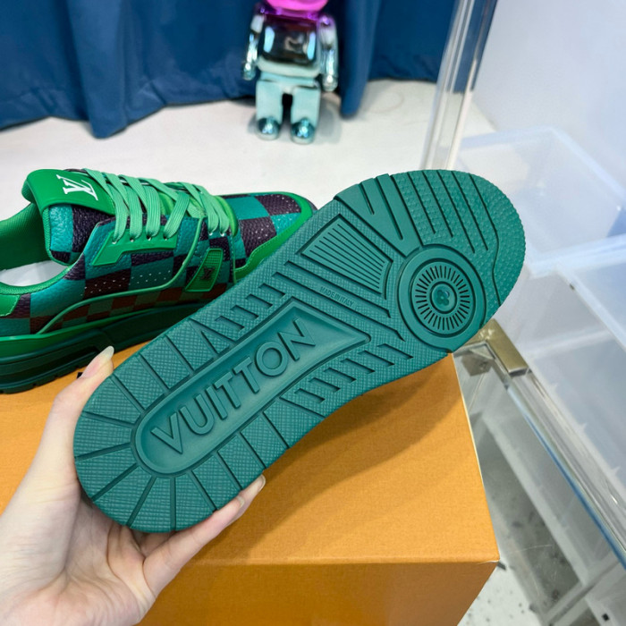 lv snekaers l0000284