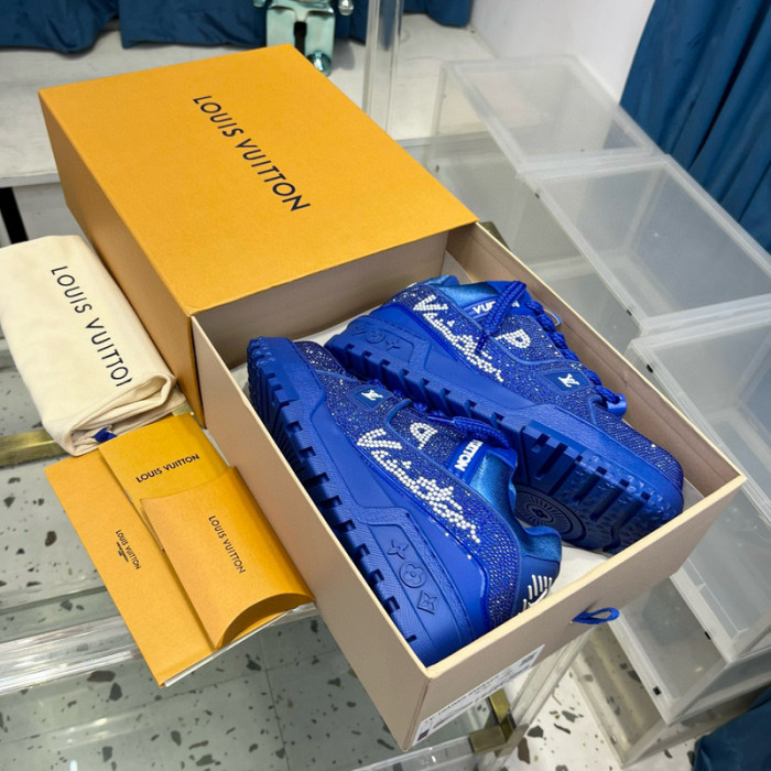 lv snekaers l0000229