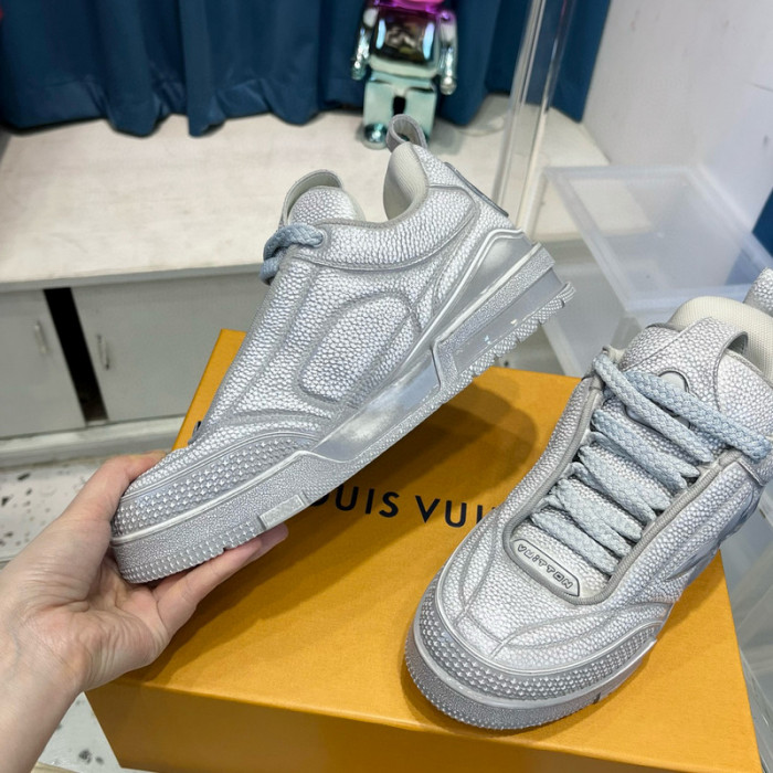 lv skate snekaers l0000217