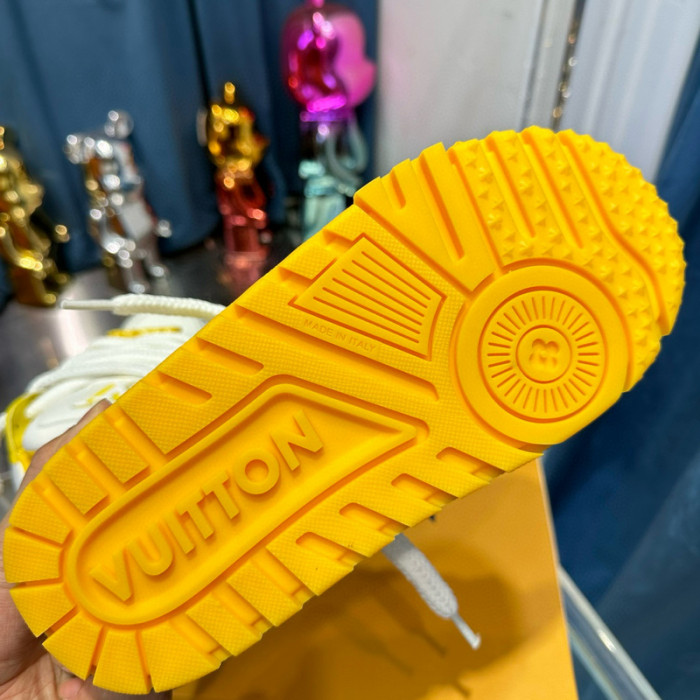 lv snekaers l0000187