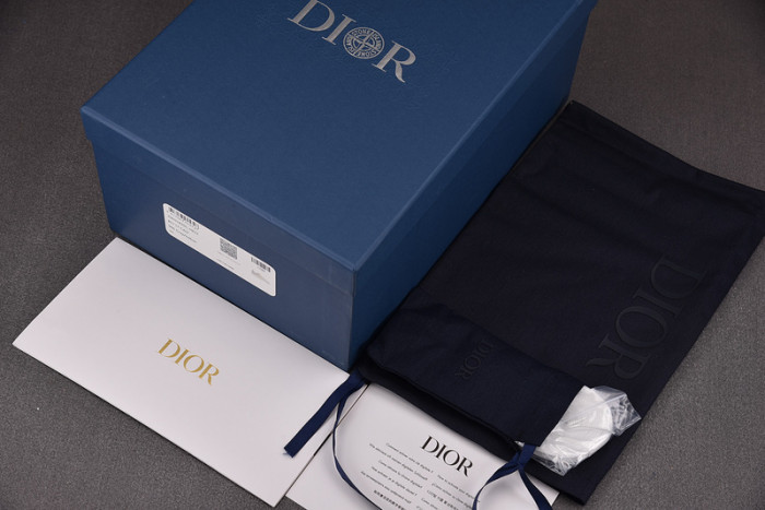 dio* b57 sneakers d5702