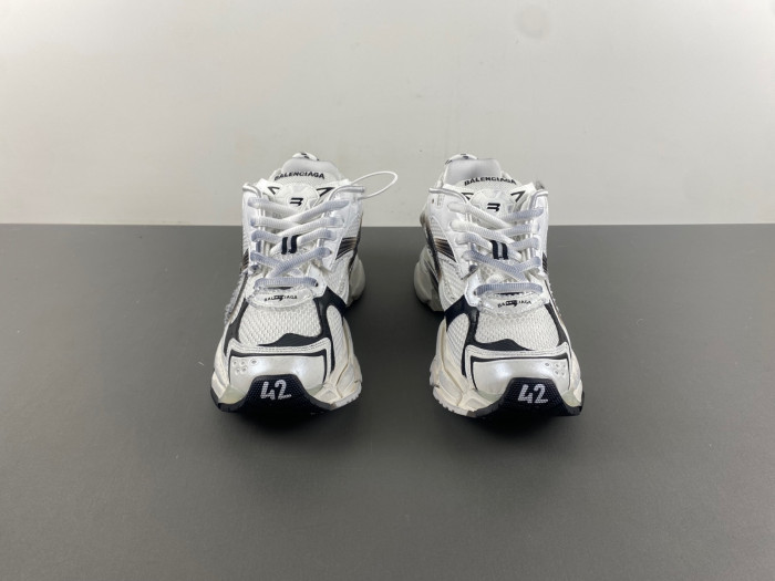 Ba*len*cia*ga runner sneaker wrung-9010