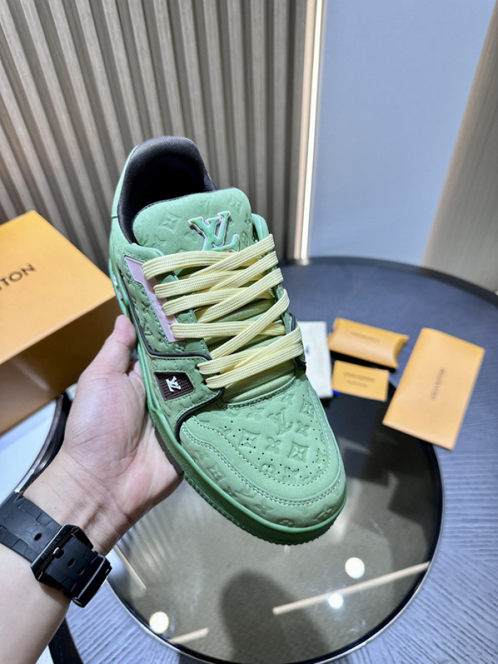 lv snekaers l0000161