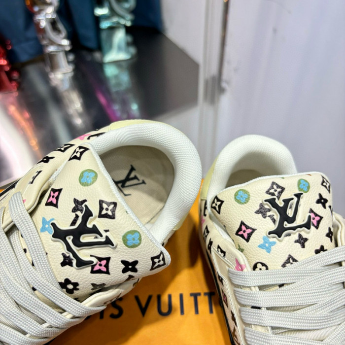 lv snekaers l0000184