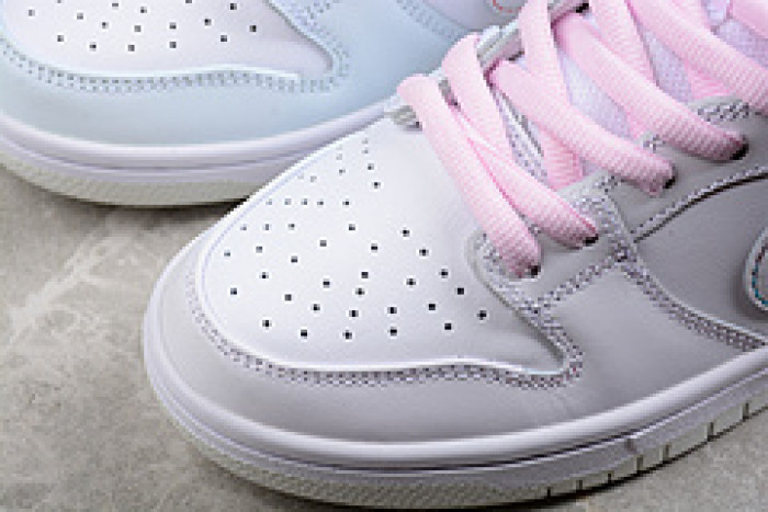 nike sb dunk low “be true” dr4876-100