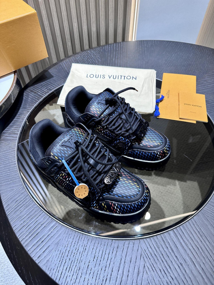 lv snekaers l0000167