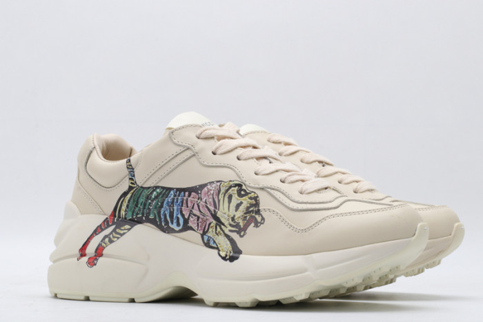 G*u*i* rhyton sneaker