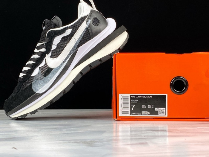 sacai x nike pegasua vaporfly black white ci9928-001