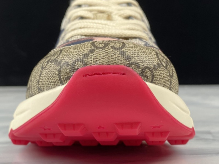 G*u*i* rhyton sneaker