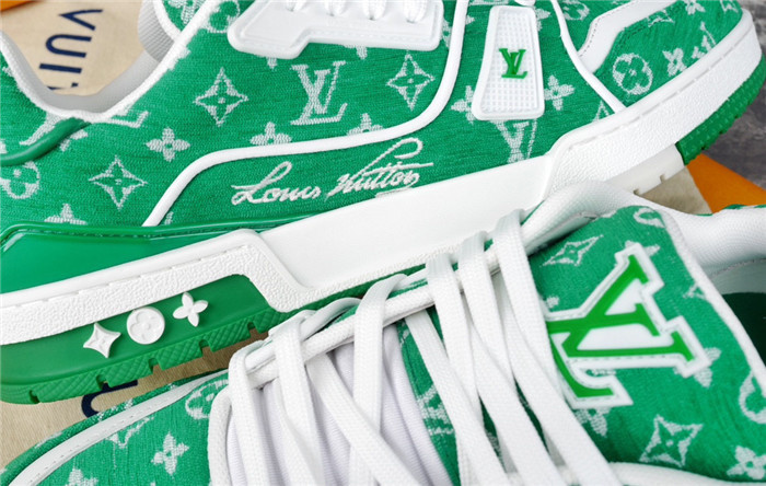 lv snekaers l0000321