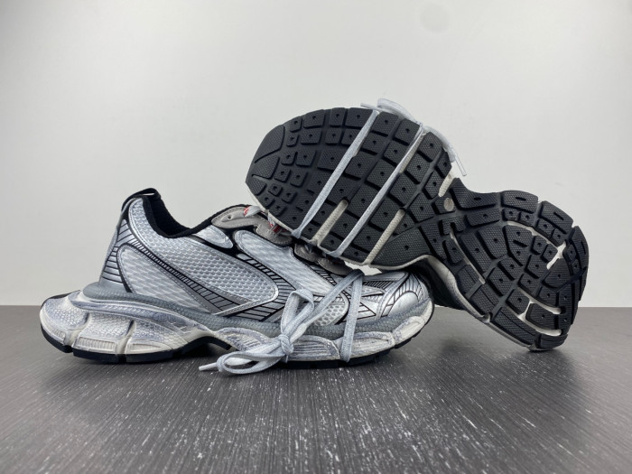 Balenciaga 3XL SNEAKER 8000073
