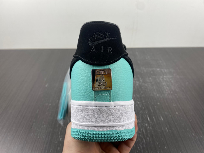 T*f*ny & co. x nike air force 1 low af20230315