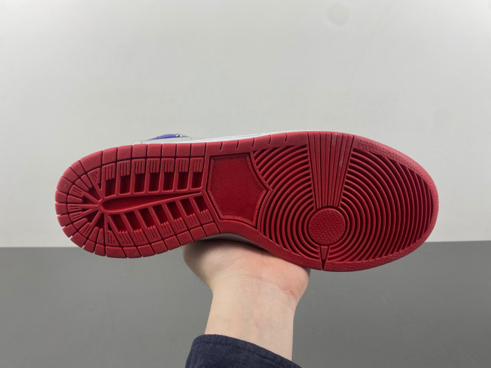 TRUMP NEVER SURRENDER HIGH-TOP SNEAKER