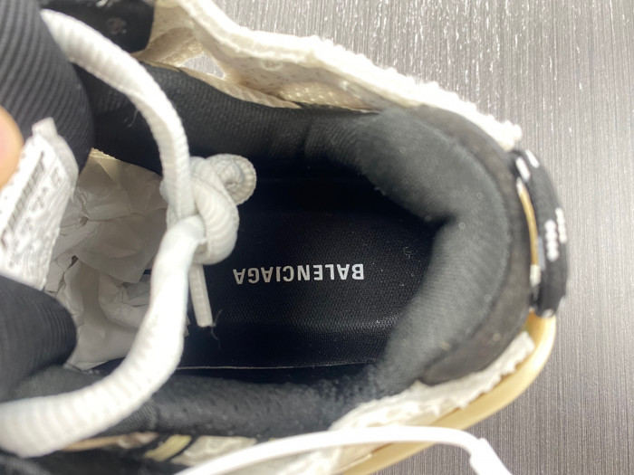 Balenciaga RUNNER 8000061