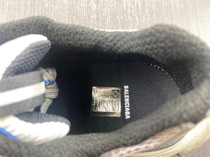 Balenciaga 3XL SNEAKER 8000077