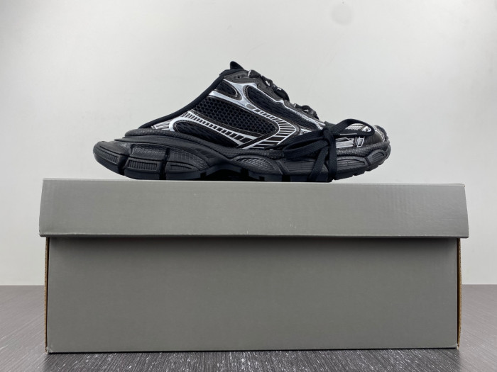 Balenciaga 3XL SNEAKER 8000082