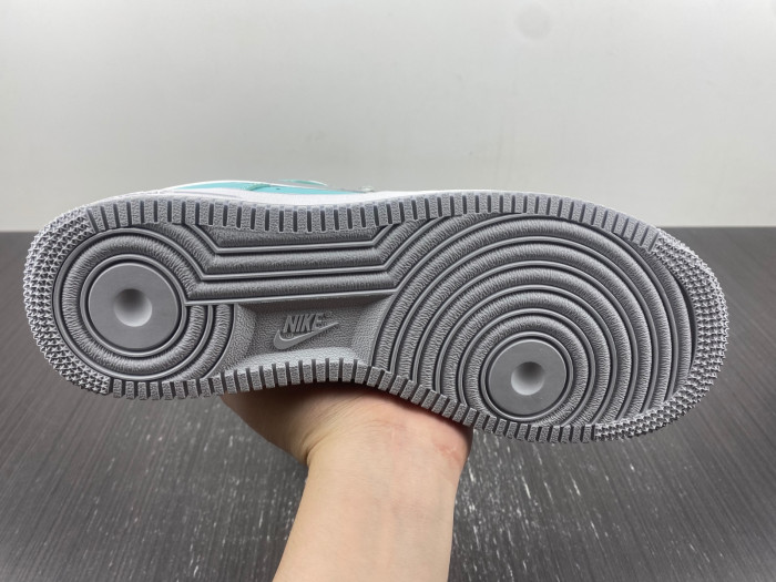 T*f*ny & co. x nike air force 1 low af1l0612
