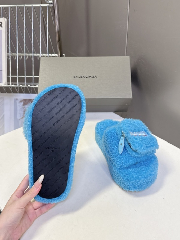 Balenciag* Sandal BS87