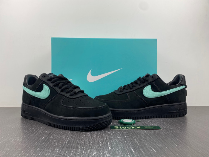 T*f*ny & co. x nike air force 1 low dz1382-001
