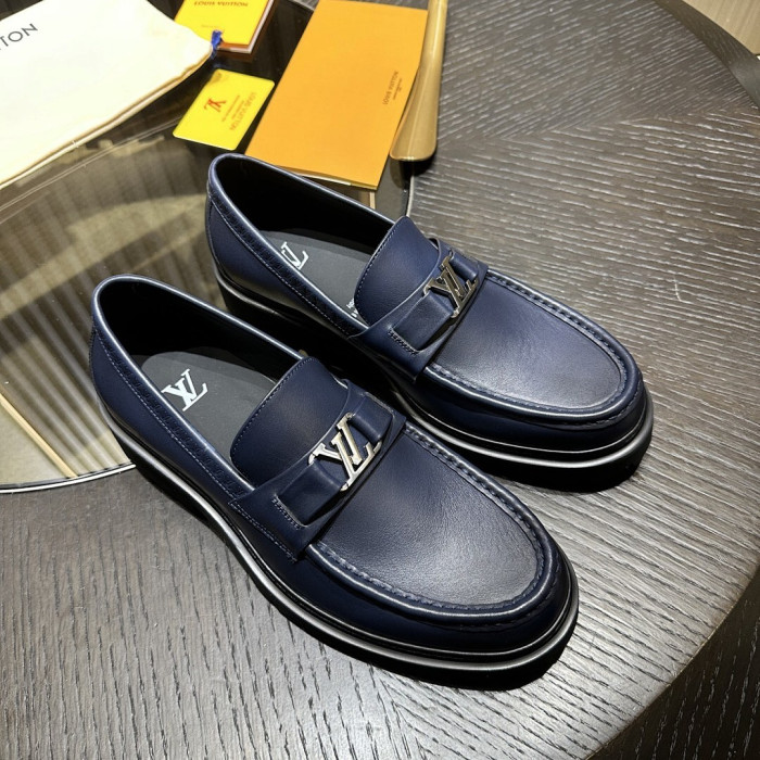 LV LOAFERS L0000745