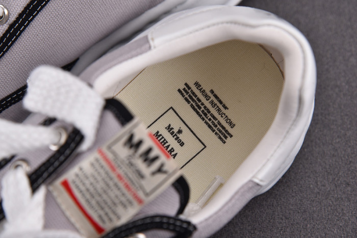 Ma*s*n mihara yasuhiro sneaker mmys42