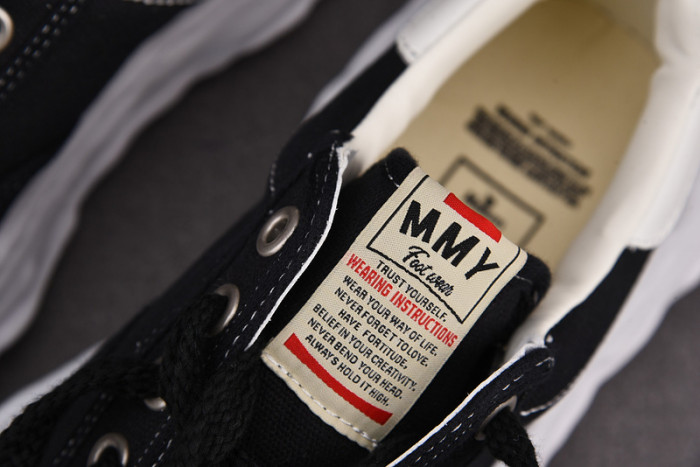 Ma*s*n mihara yasuhiro sneaker mmys03
