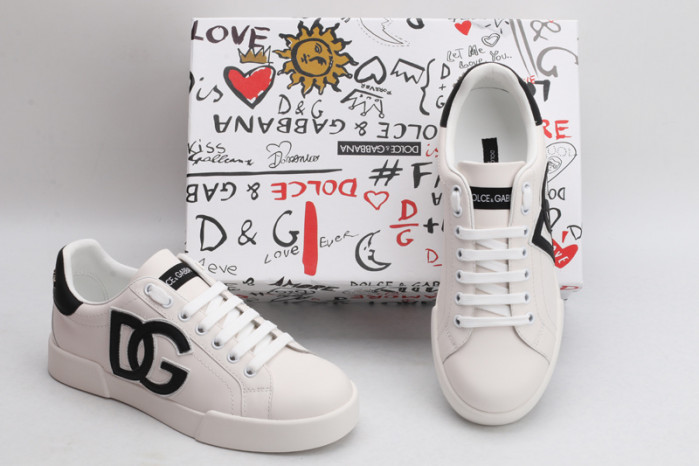 DG Sneaker16