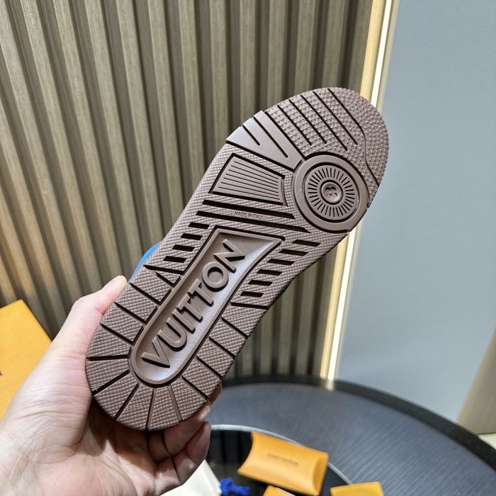 LV snekaers L0000729