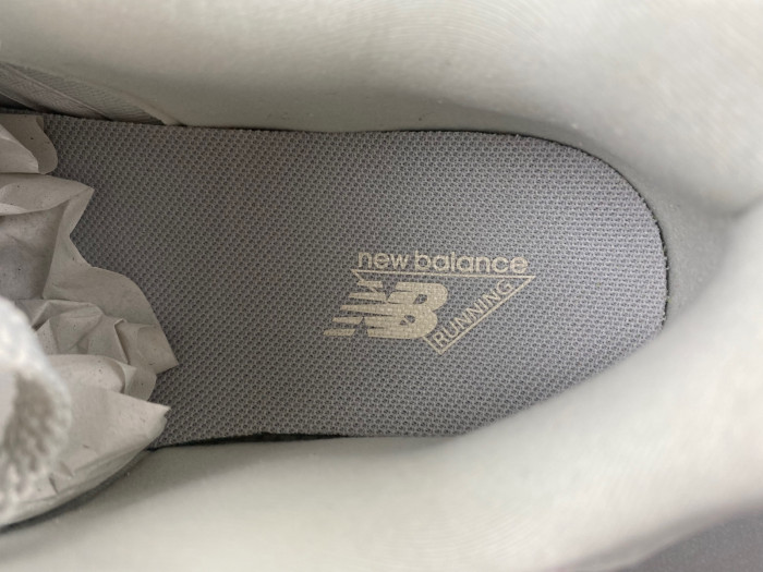 New Balance 9060 December Sky U9060HSP