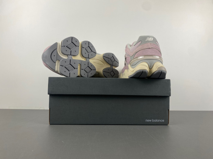 New Balance 9060 December Sky U9060HSP