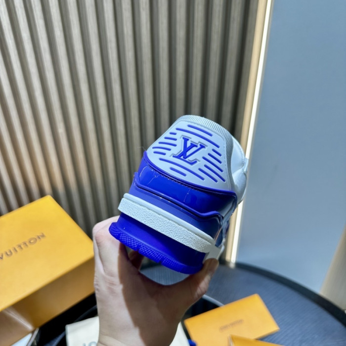 LV snekaers L0000672