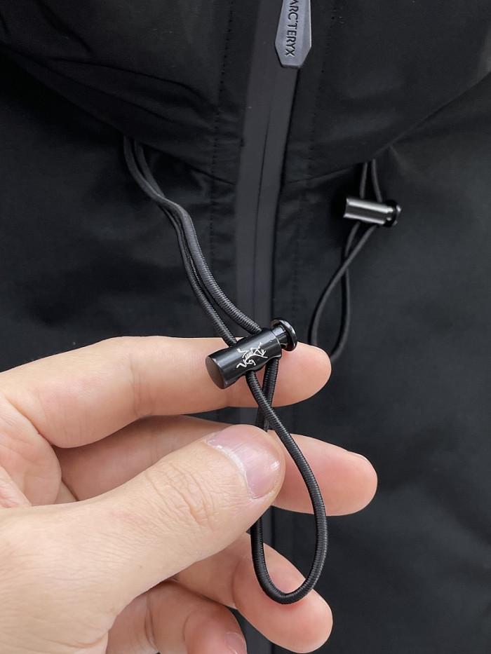 ARCTERYX JACKET AX10