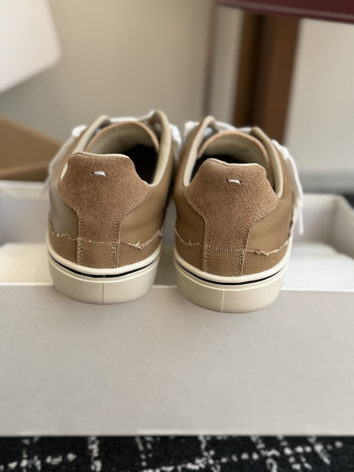 Ma1s0n Marg*e1a CALFSKIN S57WS0419